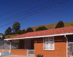 Nhà trọ Casa Campestre la Guacamaya (Salamina, Colombia)