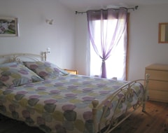 Toàn bộ căn nhà/căn hộ En Rouger, Le Coquelicot Gîte (2 Bedrooms, Air Conditioned, Heated Pool, Sauna) (Carcassonne, Pháp)