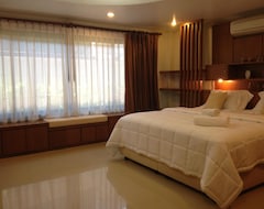 Hotel Ruankaew Homestay (Mai Khao Beach, Thailand)