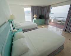 Hotel Playa Suites Acapulco (Acapulco, Mexico)