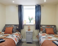Toàn bộ căn nhà/căn hộ 2 Bedroom Accommodation In Darvel (Darvel, Vương quốc Anh)