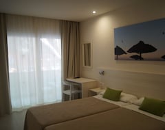 Hotel Xaloc Playa (Sant Lluis, Spain)