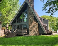 Toàn bộ căn nhà/căn hộ Lake Home For Family Gathering (Prior Lake, Hoa Kỳ)