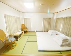 Petit Hotel 017 (Tokushima, Japan)