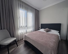 Cijela kuća/apartman Hillside Luxury: Modern 1-br, 10-min Walk To Gazipasa Center & Beach (Gazipasa, Turska)