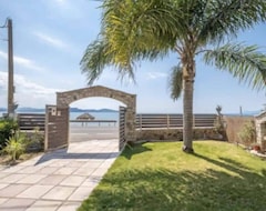 Casa/apartamento entero Three Floor Beach House With Huge Beautiful Garden! (Nea Kios, Grecia)