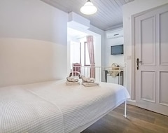 Bed & Breakfast Kalinda Hotel - Adult Only (Bozcaada, Turska)