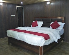 Khách sạn Snow View Hut (Nainital, Ấn Độ)