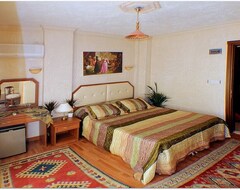 Hotelli Rebetika Hotel Located Secuk Near Ephesus (double Room)2 (Selçuk, Turkki)