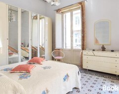 Casa/apartamento entero Nice Apartment In Palermo With Wifi And 2 Bedrooms (Palermo, Italia)