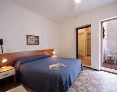 Khách sạn Hotel Anselmi (Marciana Marina, Ý)
