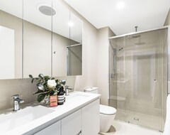 Koko talo/asunto Park Avenue Terrace House 3bed, New Modern, Close To Wesley Hospital And City (Brisbane, Australia)