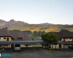 Fairways resort 6 sleeper unit (Underberg, Sudáfrica)