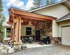 Casa/apartamento entero Luxurious Smiths Ferry Cabin With Epic Trail And River Access (Garden Valley, EE. UU.)