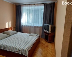 Entire House / Apartment Stadionnaya 21/1 (Kiev, Ukraine)