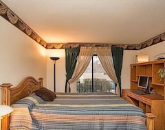 Hotel Perfect At Pantano (Tucson, USA)