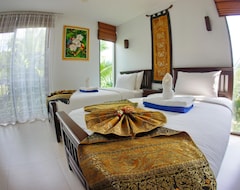 Hotel Casuarina Shores (Cape Panwa, Thailand)