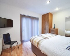 Casa/apartamento entero Spacious 6 Bedroom 5 Bathroom Home With Parkingnn (Milton Keynes, Reino Unido)