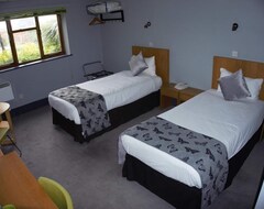 Khách sạn Happy Guests Lodge (Warrington, Vương quốc Anh)