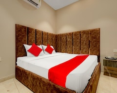 Khách sạn Oyo Flagship Hotel A7 (Ludhiana, Ấn Độ)