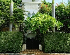 Khách sạn Casa Tua (Miami Beach, Hoa Kỳ)