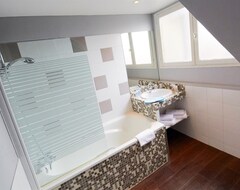 Hotel Kyriad and Spa Reims centre (Reims, France)