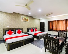 Hotelli OYO 9848 Hotel Dev Palace (Dehradun, Intia)