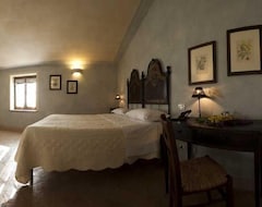 Hotelli La Tavola Dei Cavalieri (Assisi, Italia)