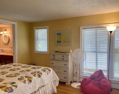 Tüm Ev/Apart Daire Beautifully Decorated 2 Deck Home Is 2 Mins From Beach And Across From The Pool! (Surfside Beach, ABD)