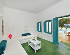Hotelli Nissia Beach Apartments & Suites (Kamari, Kreikka)