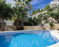 Toàn bộ căn nhà/căn hộ Spacious 3-bedroom Villa With Private Pool In Benigembla, Spain. (Murla, Tây Ban Nha)