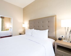 Hotel Homewood Suites by Hilton Concord (Concord, USA)
