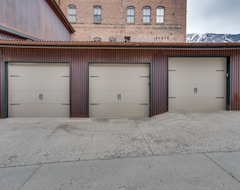 Hele huset/lejligheden New Listing! - Luxury Loft - Overlooking Main Street - Downtown Ouray (Ouray, USA)