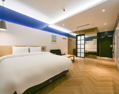 Khách sạn Over Gimcheon Hotel (Gimcheon, Hàn Quốc)
