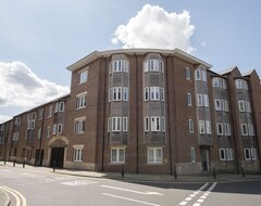 Khách sạn Riverview Apartment (Durham, Vương quốc Anh)