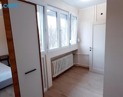 Entire House / Apartment Apartman Studenjak (Belgrade, Serbia)
