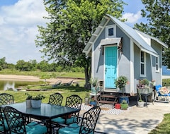 Tüm Ev/Apart Daire Tiny Lake House! 10 Minutes From Omaha (Plattsmouth, ABD)