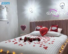 Cijela kuća/apartman Galaxy Spa - Suite Venus Avec Jacuzzi Privatif (Champigneulles, Francuska)