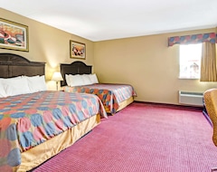 Hotel Days Inn And Suites Jeffersonville (Jeffersonville, Sjedinjene Američke Države)