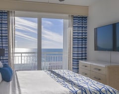 Otel Provident Oceana Beachfront Suites (Treasure Island, ABD)