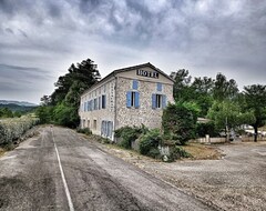 Otel Hôtel Restaurant Lorée Du Vercors (Montmaur-en-Diois, Fransa)