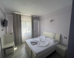 Khách sạn Hotel Ferrara (Durrës, Albania)