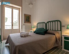 Bed & Breakfast Villa Clori (Salice Salentino, Ý)