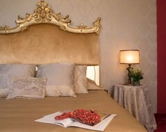 Hotelli Hotel Metropole (Grado, Italia)