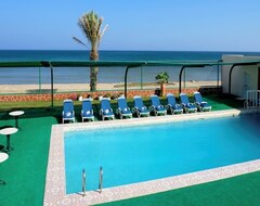 Hotel Resort Sur Beach Holiday (Sur, Oman)