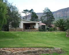 Toàn bộ căn nhà/căn hộ Beauchef Farm House (Harrismith, Nam Phi)