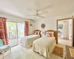 Cijela kuća/apartman Secluded Pink Sand Beachfront Estate W/htd Pool, Guest Cottage Just Remodeled (North Palmetto Point, Bahami)