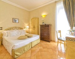 Hotel Miramare e Castello (Isquia, Italia)