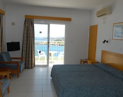 Maistrali Hotel Apartments & Bungalows (Paralimni, Kıbrıs)