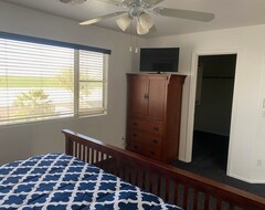 Cijela kuća/apartman New 4 Br + Loft 2000 Sq Dog Friendly Home With Heated Pool (Maricopa, Sjedinjene Američke Države)